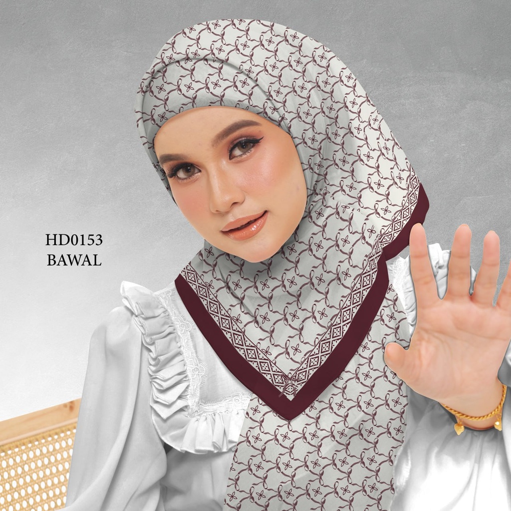 Tudung Bawal (Square Hijab) in HD0153