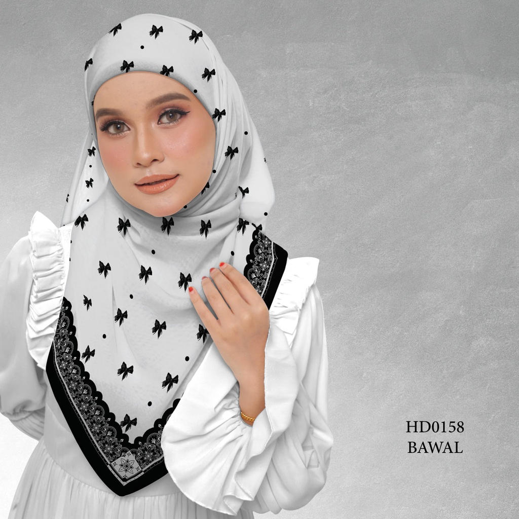 Tudung Bawal (Square Hijab) in HD0158