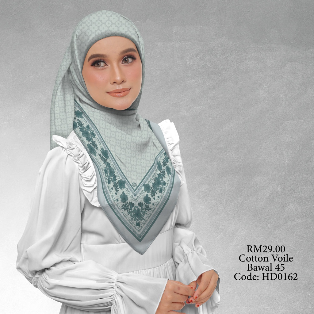Tudung Bawal (Square Hijab) in HD0162